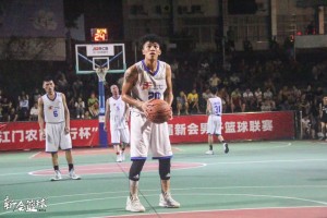  利物浦的青春风暴，U21小将首秀造绝杀球  